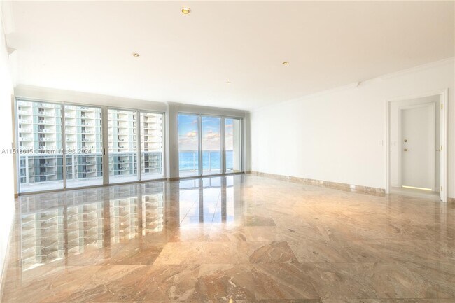 Building Photo - 9601 Collins Ave