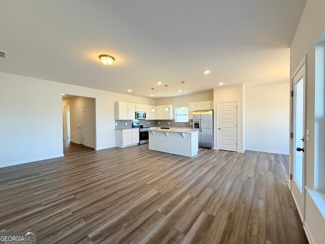 Building Photo - 824 Kensington St