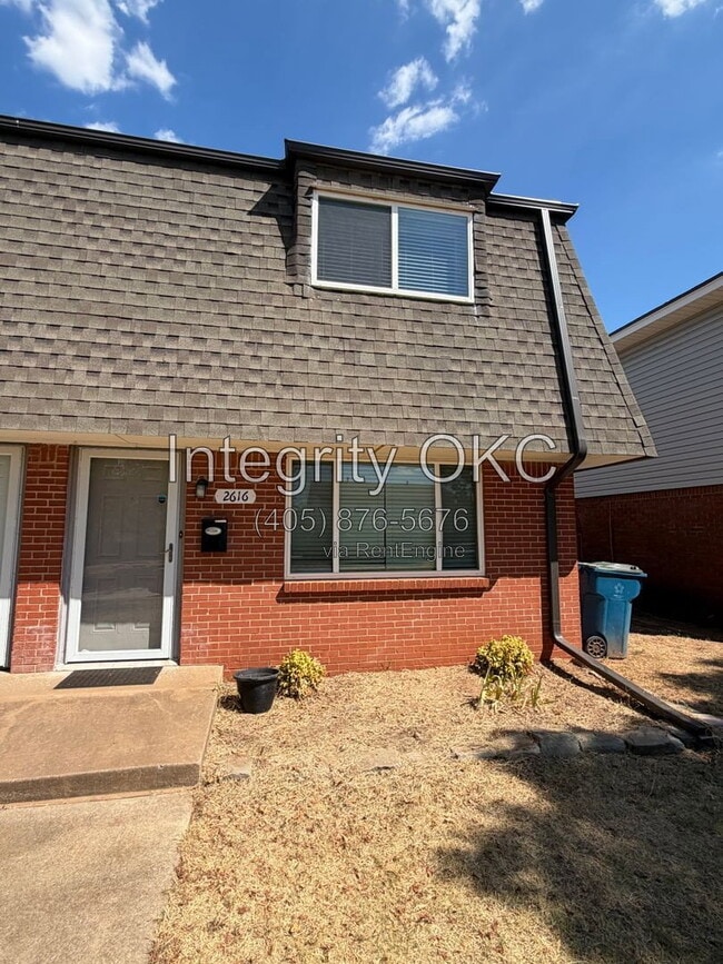 Building Photo - 2614 Elwood Dr