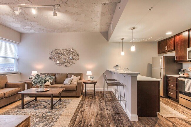 Foto del edificio - Two 32 Apartments