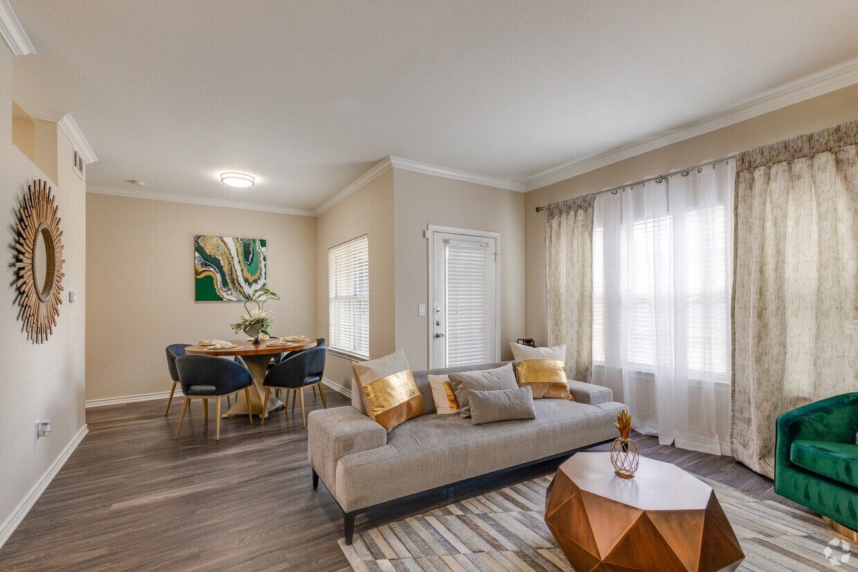 Palm Living at Vintage Park Apartments 10110 Charterwood Dr Houston