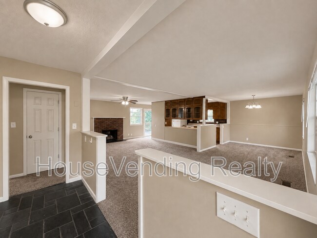 Foto del edificio - 6204 Trailhead Cir