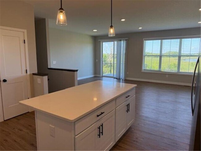 Foto del edificio - 18928 73rd Ave N