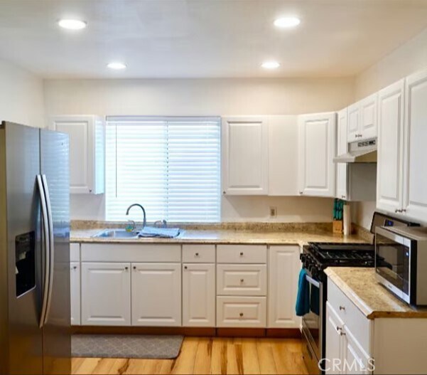 Foto del edificio - 16875 Orangecrest Ct