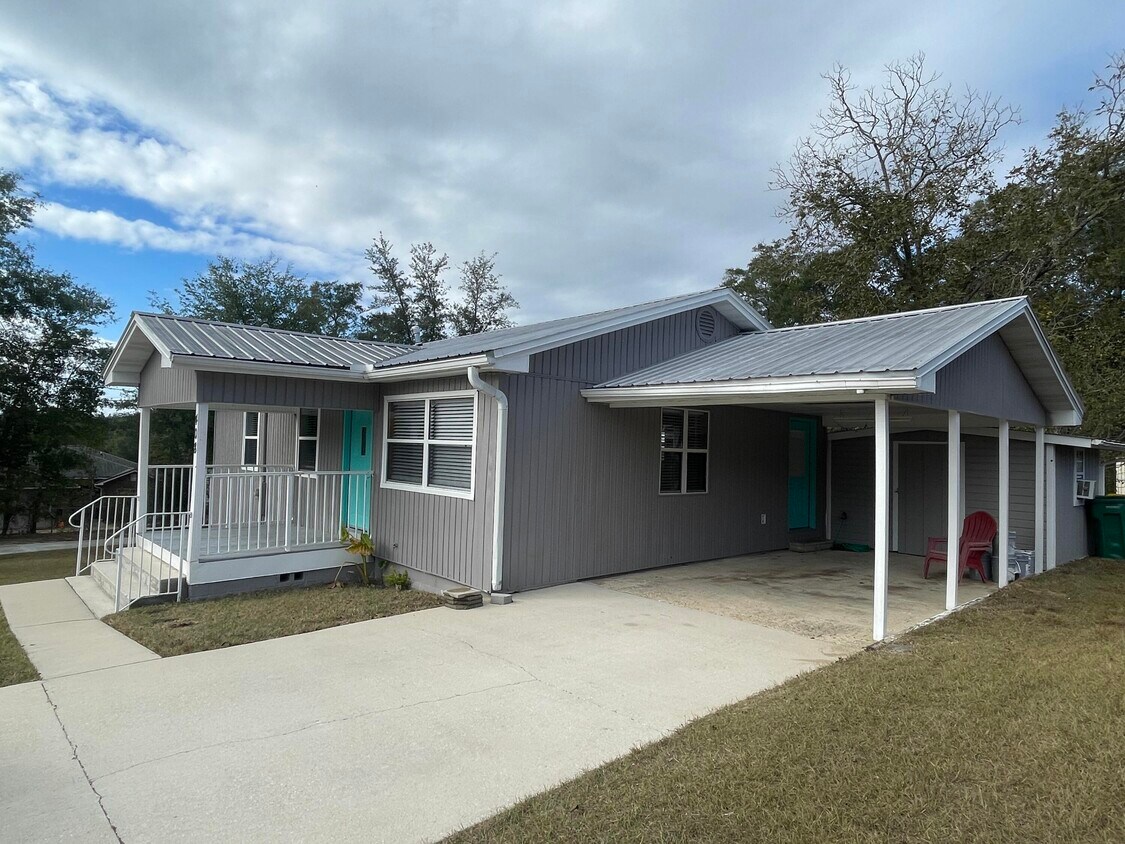 408 Florida St, Niceville, FL 32578 House Rental in Niceville, FL