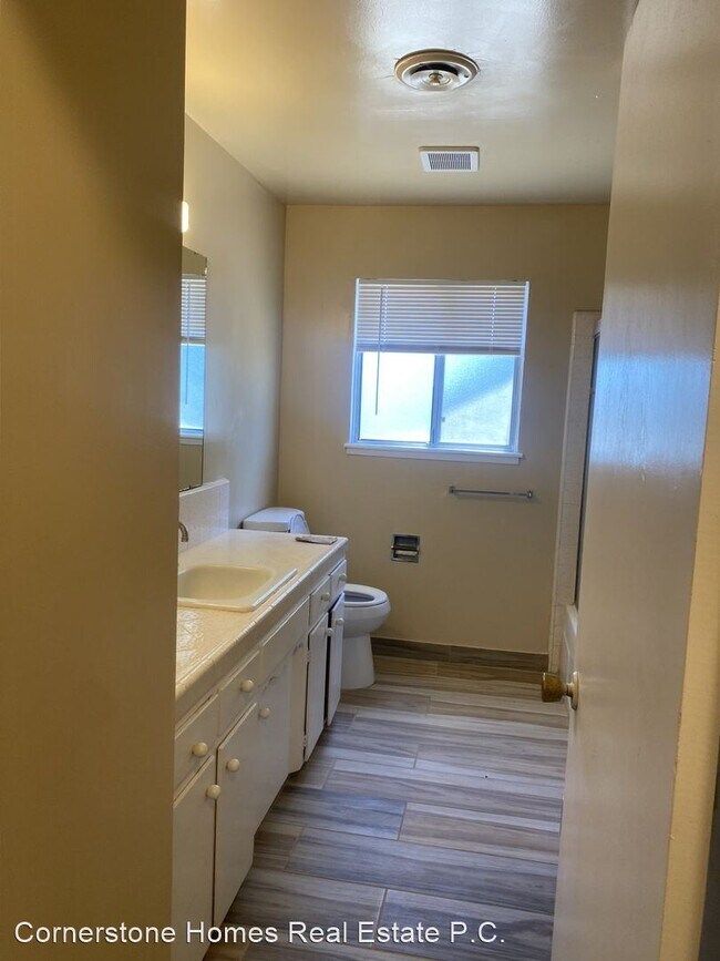 Building Photo - 3 br, 1 bath House - 4413 Esmar Rd