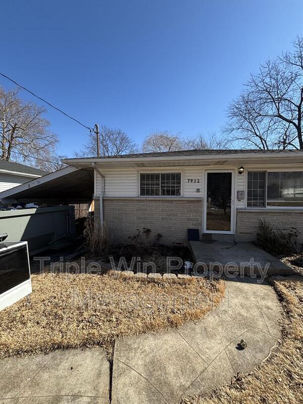 Building Photo - 7932 Labelle St