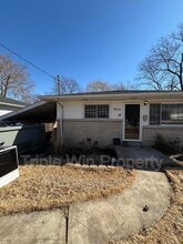 Building Photo - 7932 Labelle St