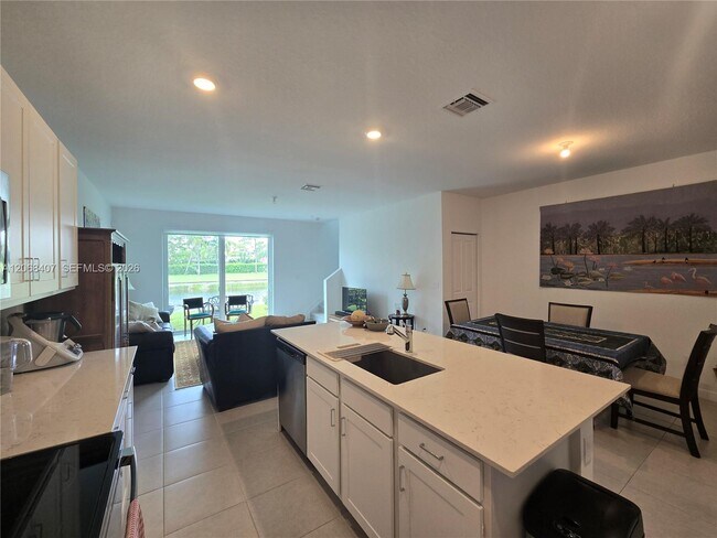Building Photo - 5451 Flannigan Wy