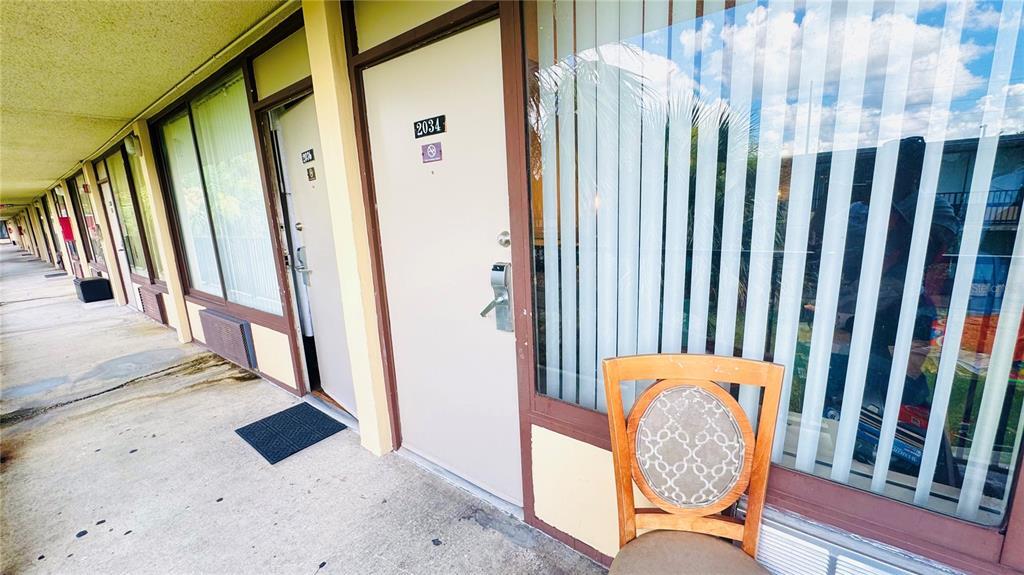 Foto principal - 7900 S Orange Blossom Trail