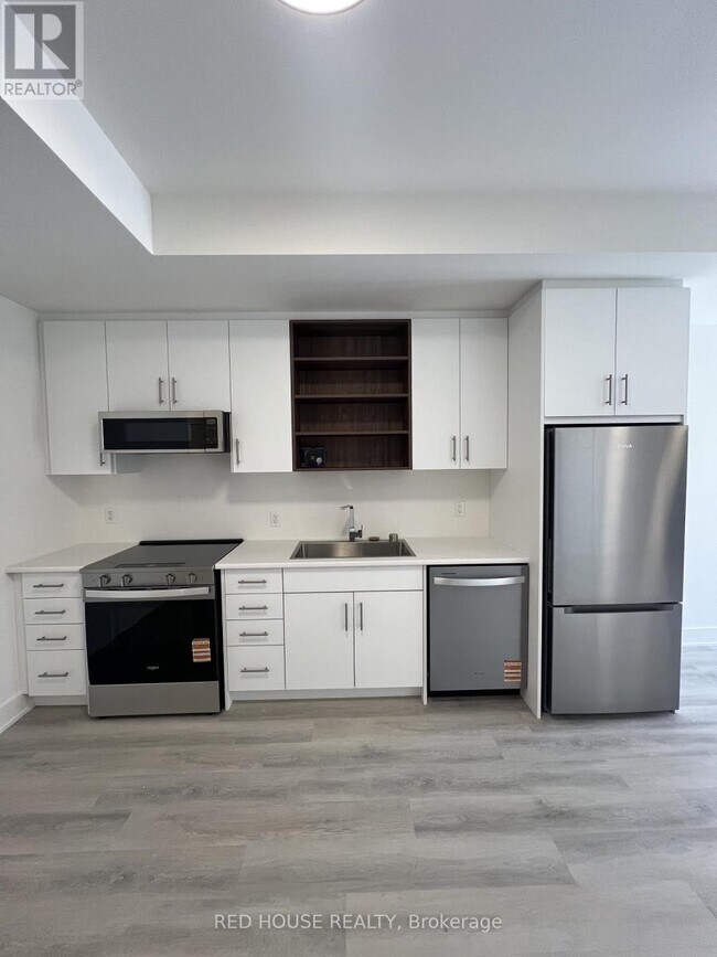 Photo du bâtiment - 40 Everett Cmn