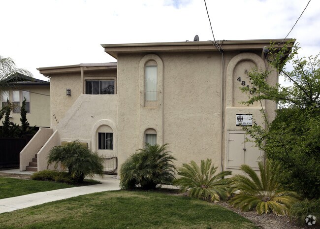 Building Photo - 4840 W Mountain View Dr