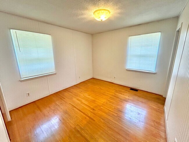 Foto del edificio - 1709 NW Morningside Dr
