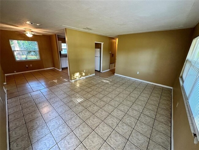 Foto del edificio - 4416 19th St Cir W