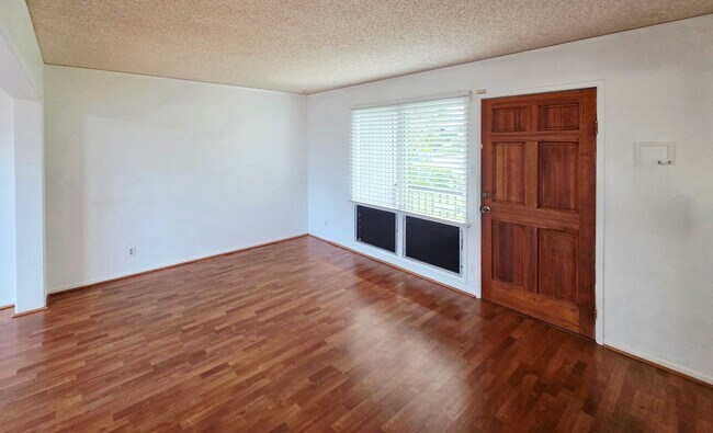 Foto del edificio - Ridgeway - Aiea: 3 Bed, 1.5 Bath Townhome w/ 2 assigned parking