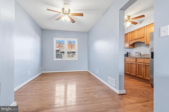 Building Photo - 7532 Rabon Ave