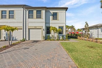 Building Photo - 14506 Stellar Pl