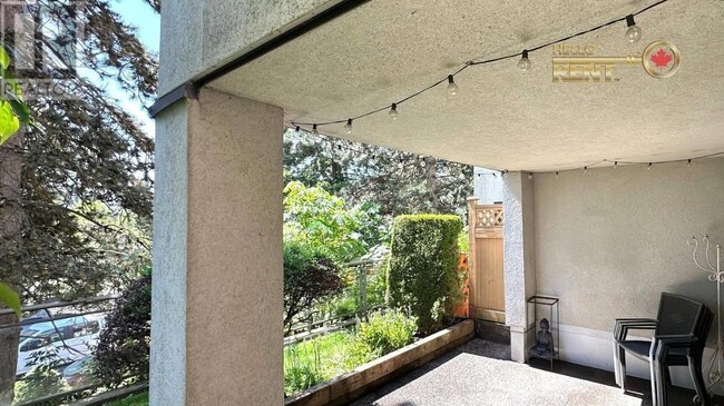 Photo du bâtiment - 175-175 10th St E
