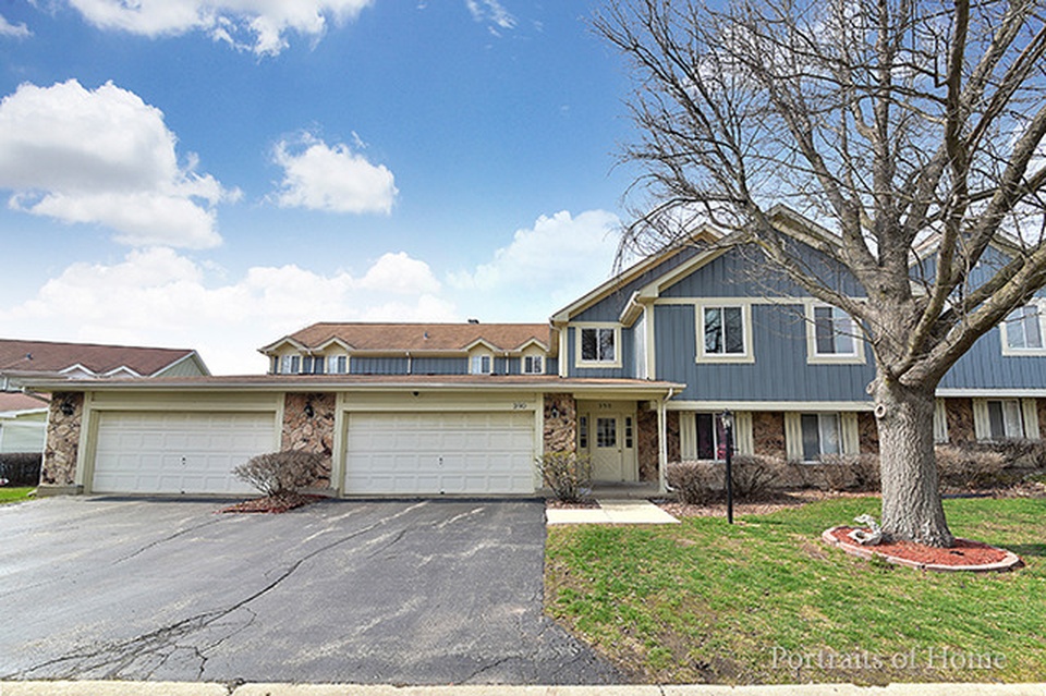 Front/Garage view - 390 Springlake Ln