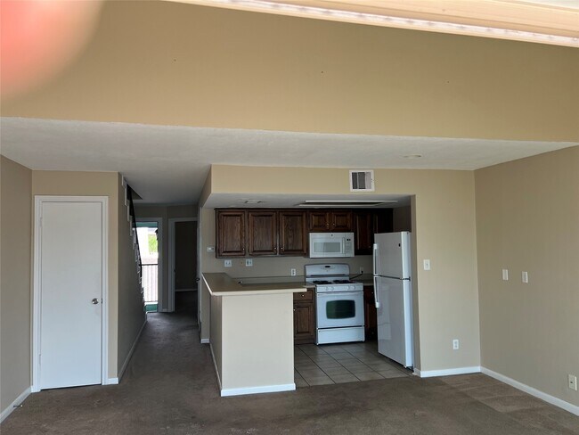 Foto del edificio - 7041 Kingston Cove Ln
