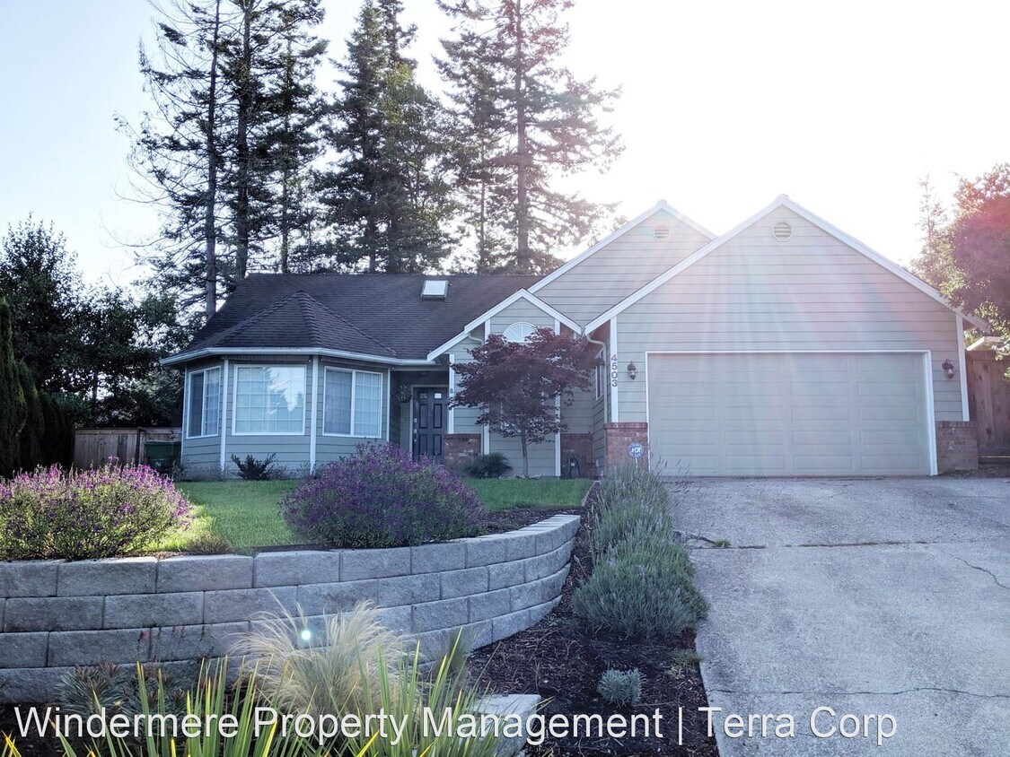 4503 Camano Pl, Anacortes, WA 98221 House Rental in Anacortes, WA