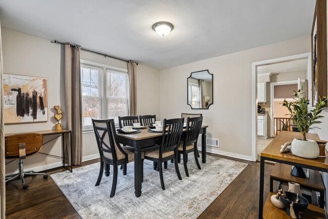 Building Photo - 1601 183rd St