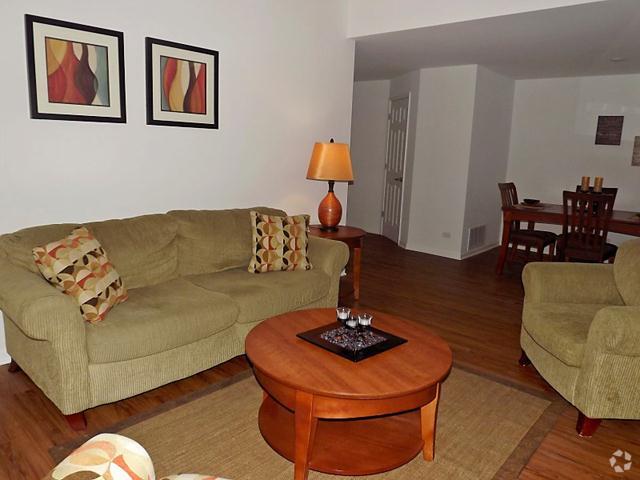 Living Room - 421 East 62nd
