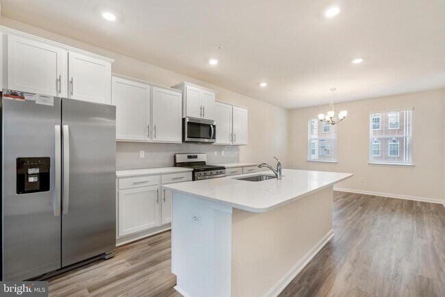 Foto del edificio - 7106 Delegate Pl