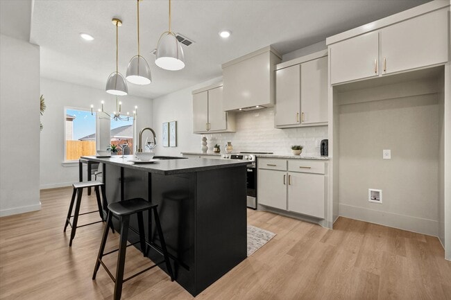 Foto del edificio - 1410 Farmhouse Ave