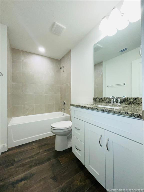 Foto del edificio - 7702 Lakeland Blvd