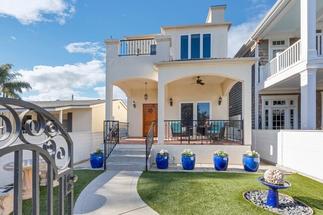 Foto del edificio - 3-bedroom 3.5 Coronado Village home near schools