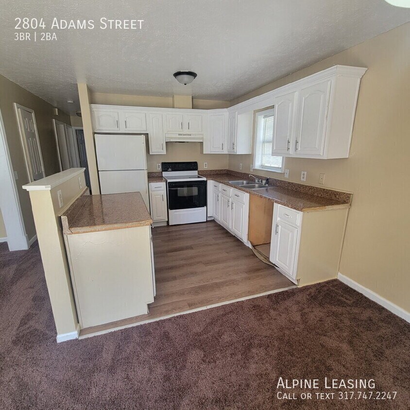 Foto del edificio - 2804 Adams St