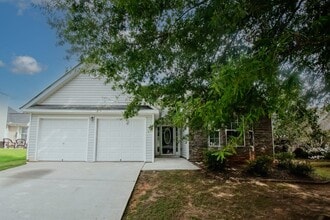 Building Photo - 60 Lassiter Dr