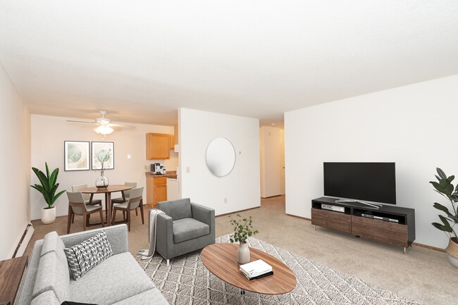 Building Photo - Winton House Apartments