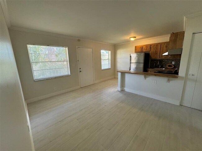 Foto del edificio - 5162 NE 6th Ave