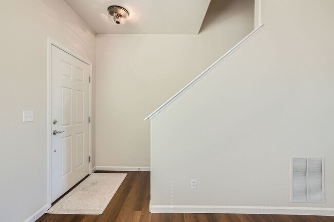Foto del edificio - 2-story home with attched 2-car garage in Falcon