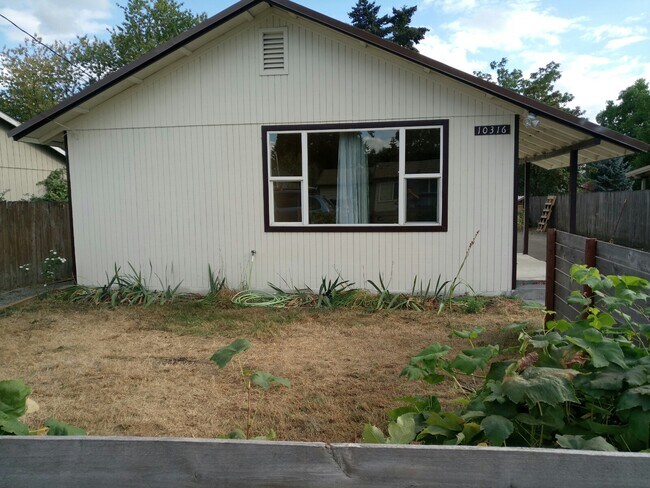 Front of house - 10316 SE Liebe St