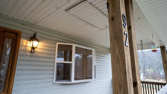 Building Photo - 92 Brenton Dr