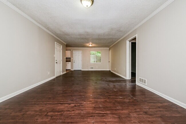 Foto del edificio - 3201 Chippewa Dr