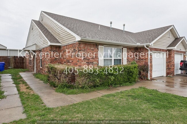 Photo - Cute 3BD/2BTH Duplex in Central East Norman! Townhome