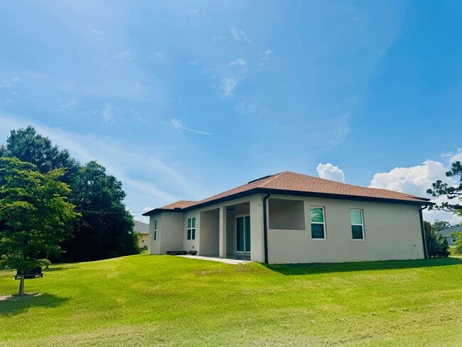 Building Photo - 30515 Cedar Rd