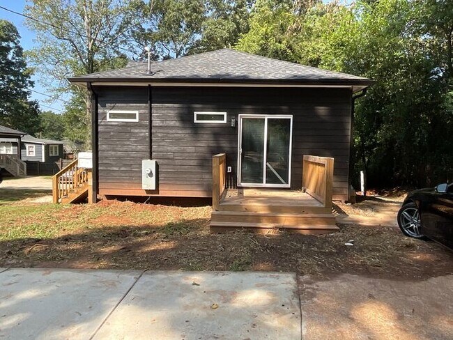Building Photo - Beautiful Brand New Single Family Home: 2Bedroom/ 2Bath