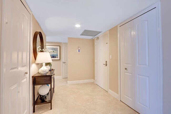 Photo - 4200 N Ocean Dr Apartment