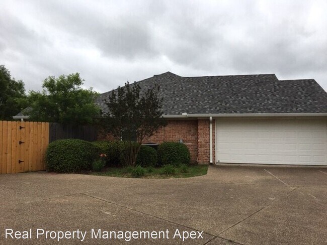 Foto del edificio - 3 br, 2 bath House - 828 Cheyenne Trl