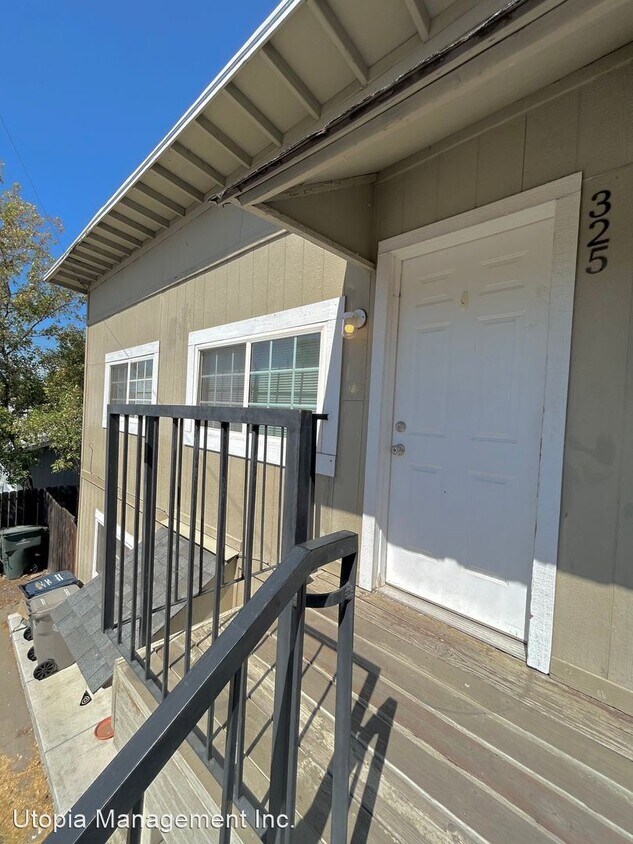 2 br, 1 bath House - 325 Kelly Ct. Unit 325 - 2 br, 1 bath House - 325 Kelly Ct.  Unit 325
