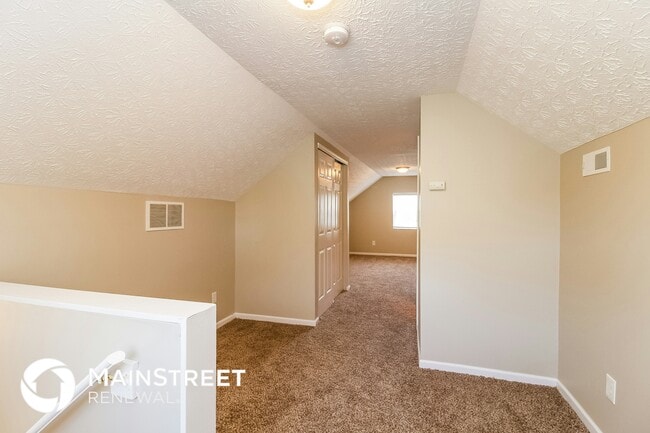 Foto del edificio - 5080 Dimson Dr N