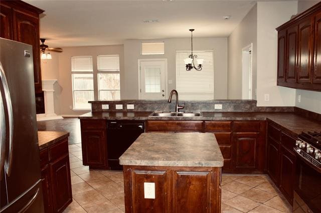 Building Photo - 10240 Los Barros Trail