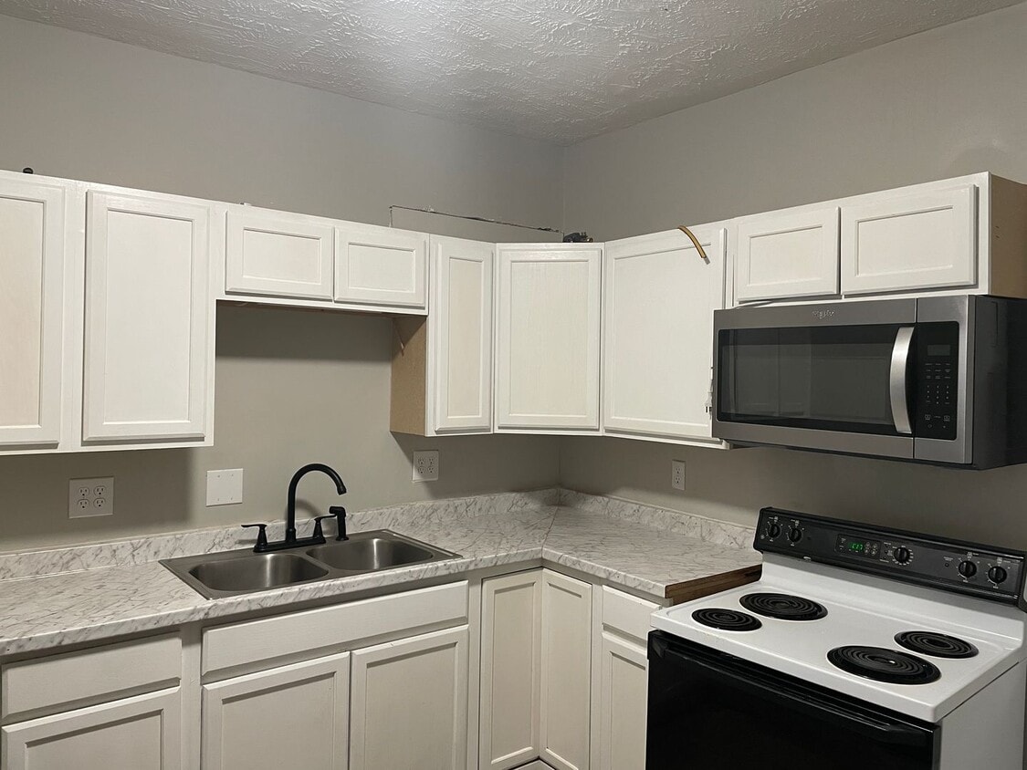 Primary Photo - WNorthSt812-814