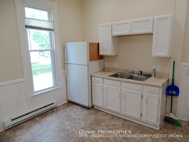 Foto del edificio - 1006 N Roosevelt Ave