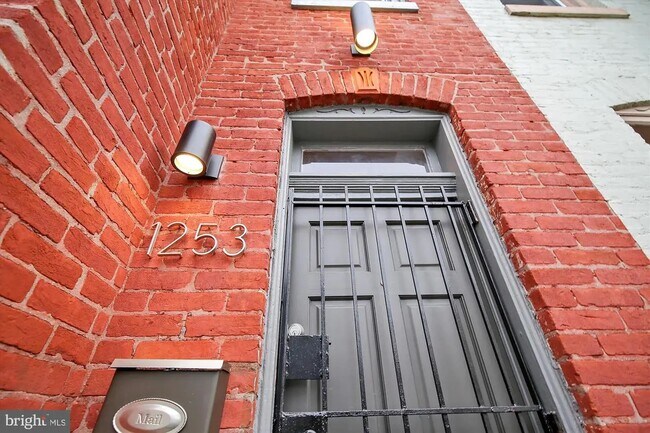 Foto del edificio - 1253 Wylie St NE